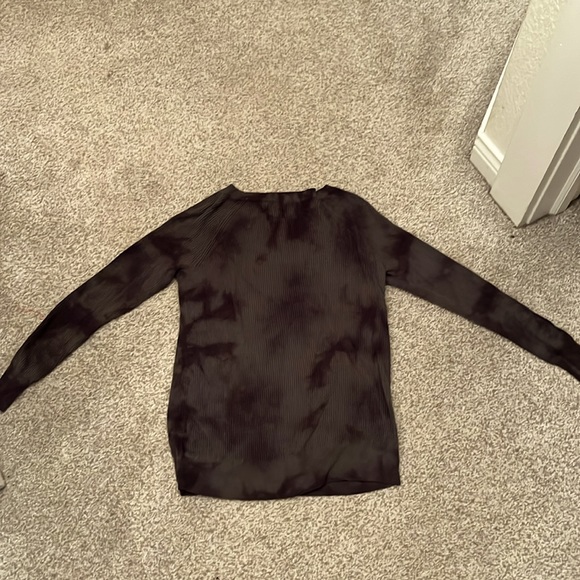 American Eagle outfitters tie dye sweater - Picture 4 of 4